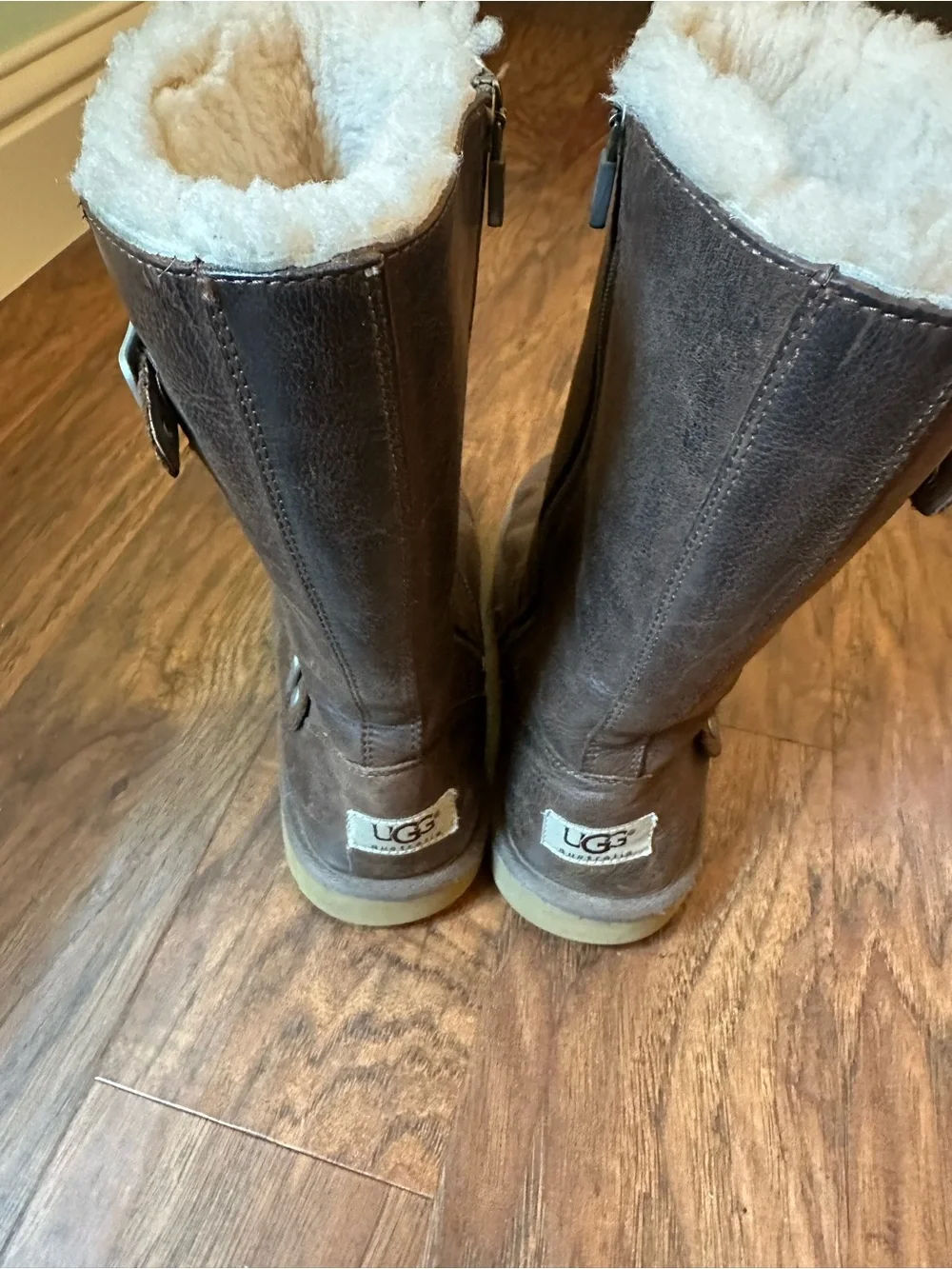 UGG classic tall